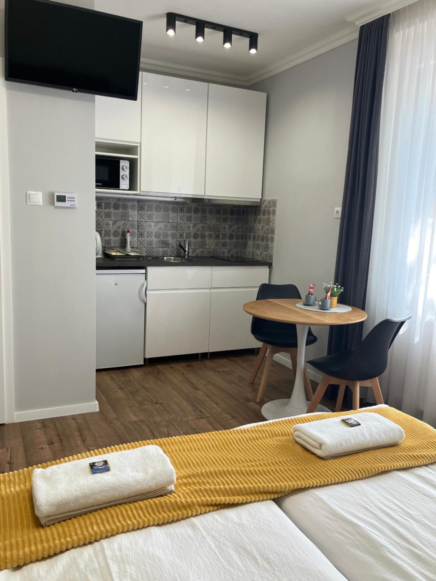 Illa Apartments Eger Ngoại thất bức ảnh