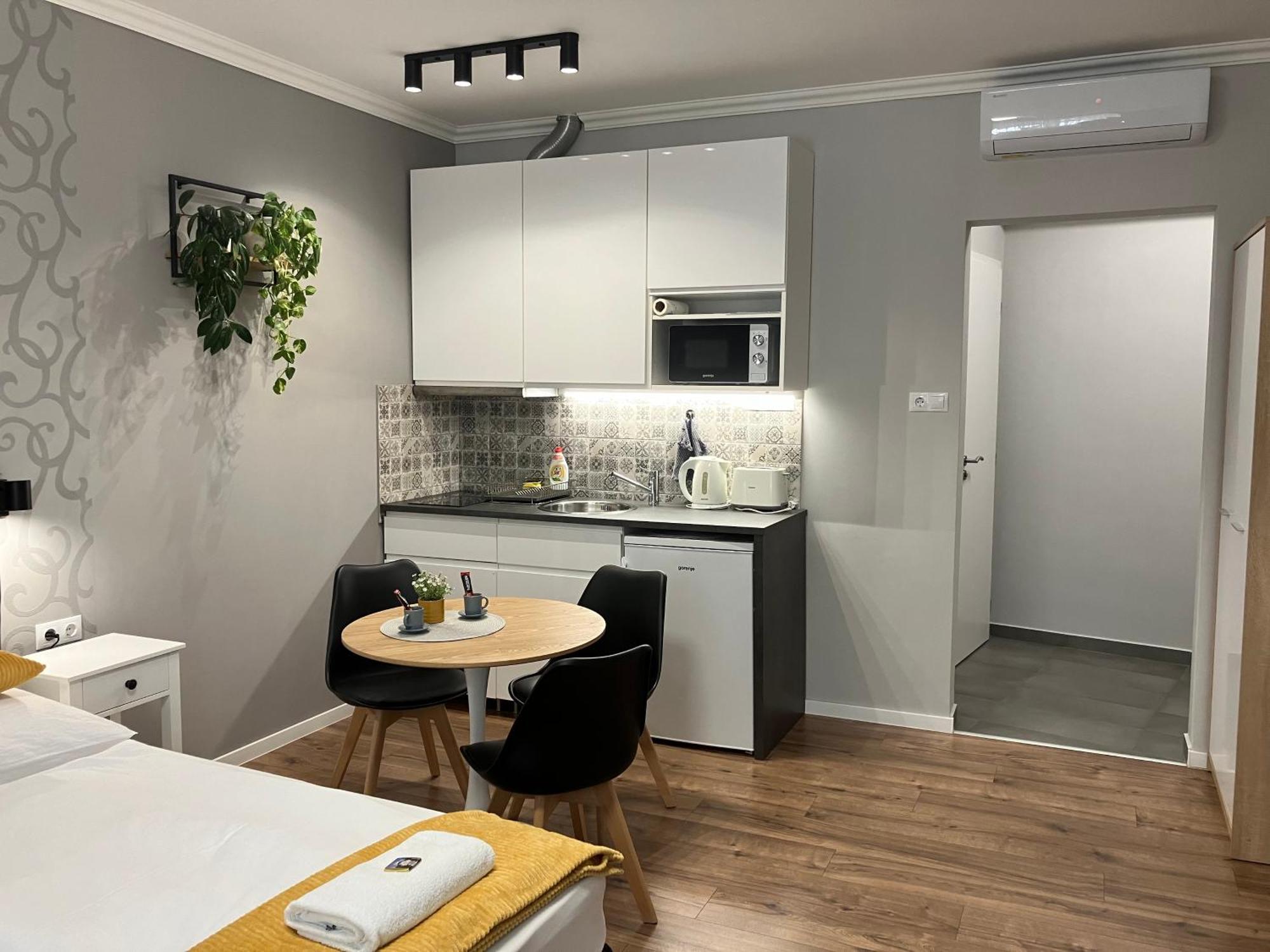 Illa Apartments Eger Ngoại thất bức ảnh