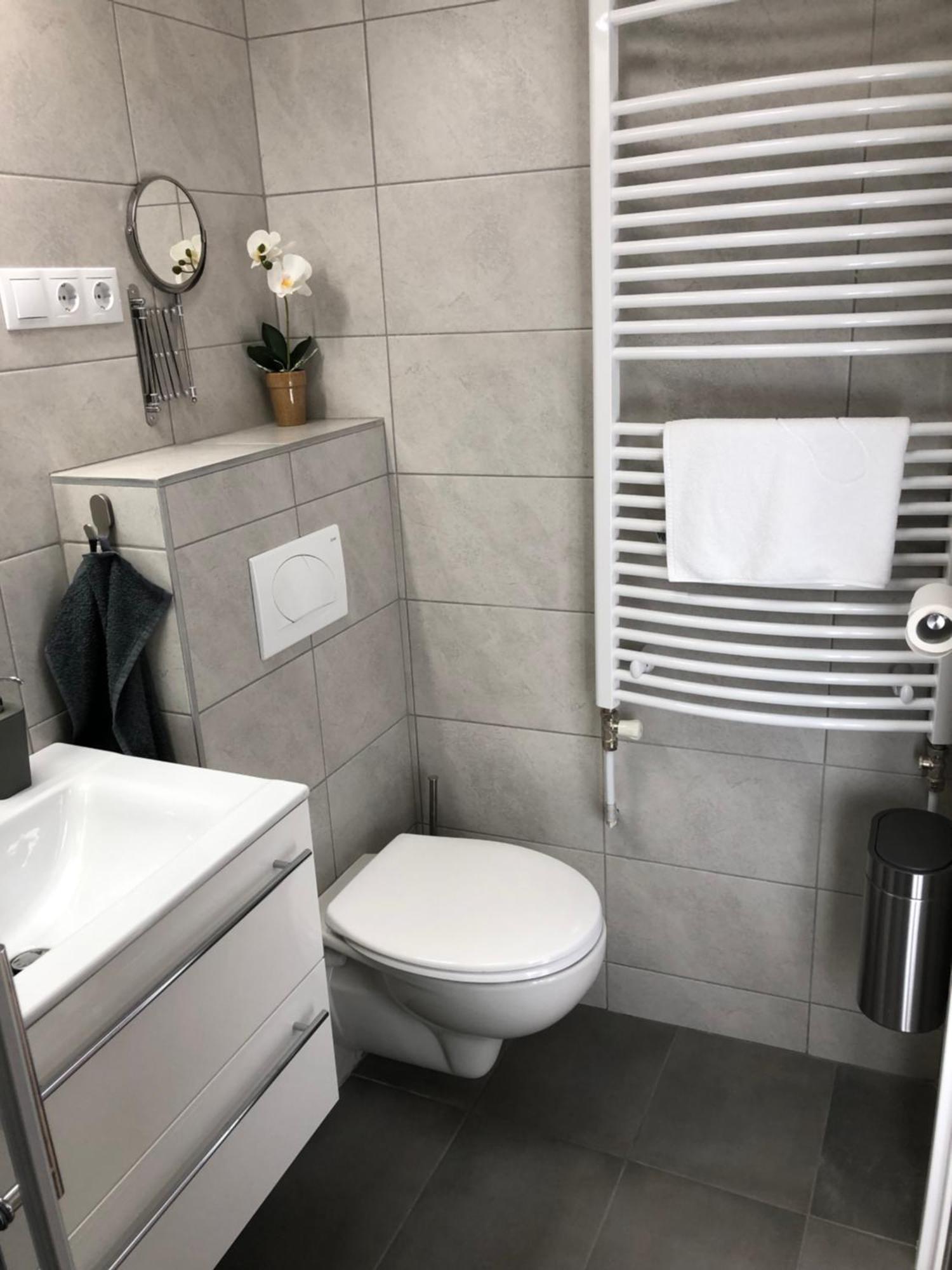 Illa Apartments Eger Ngoại thất bức ảnh