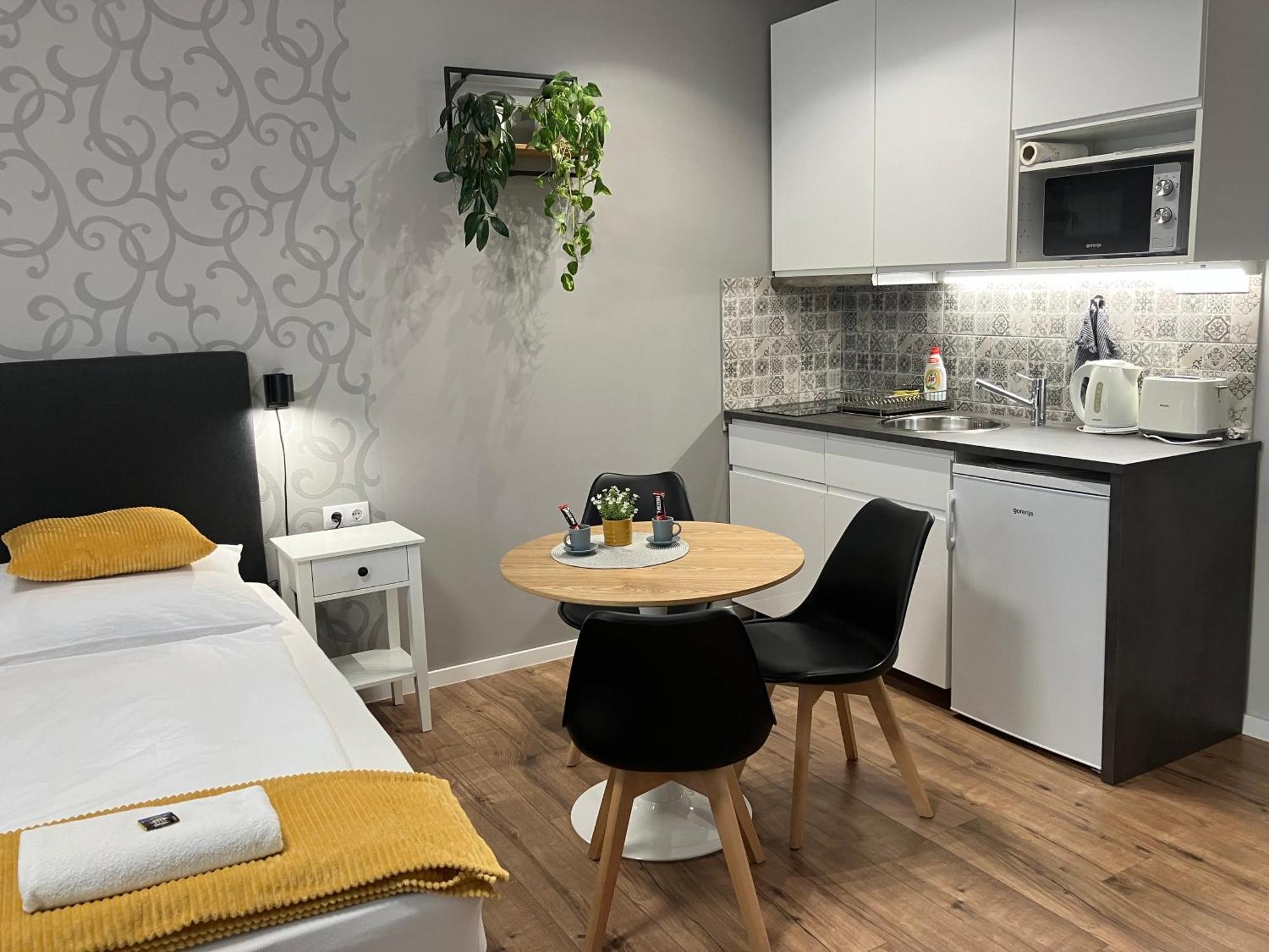 Illa Apartments Eger Ngoại thất bức ảnh